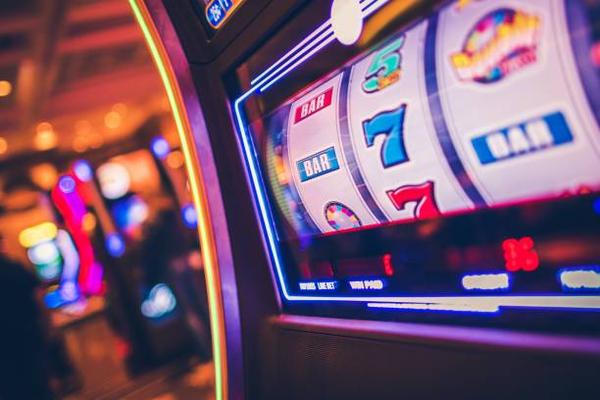 Arabic Language Support: What to Weigh When Researching Casino in Dubai