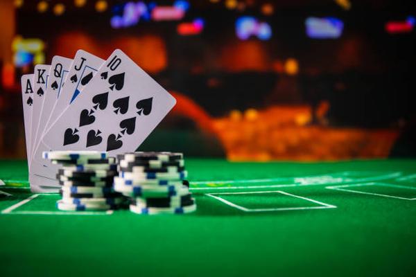 How Table Selection Influences a ポーカーアプリ Experience