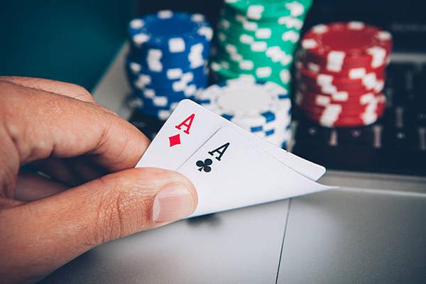 How to Identify Useful Features on an online casino Singapore Site